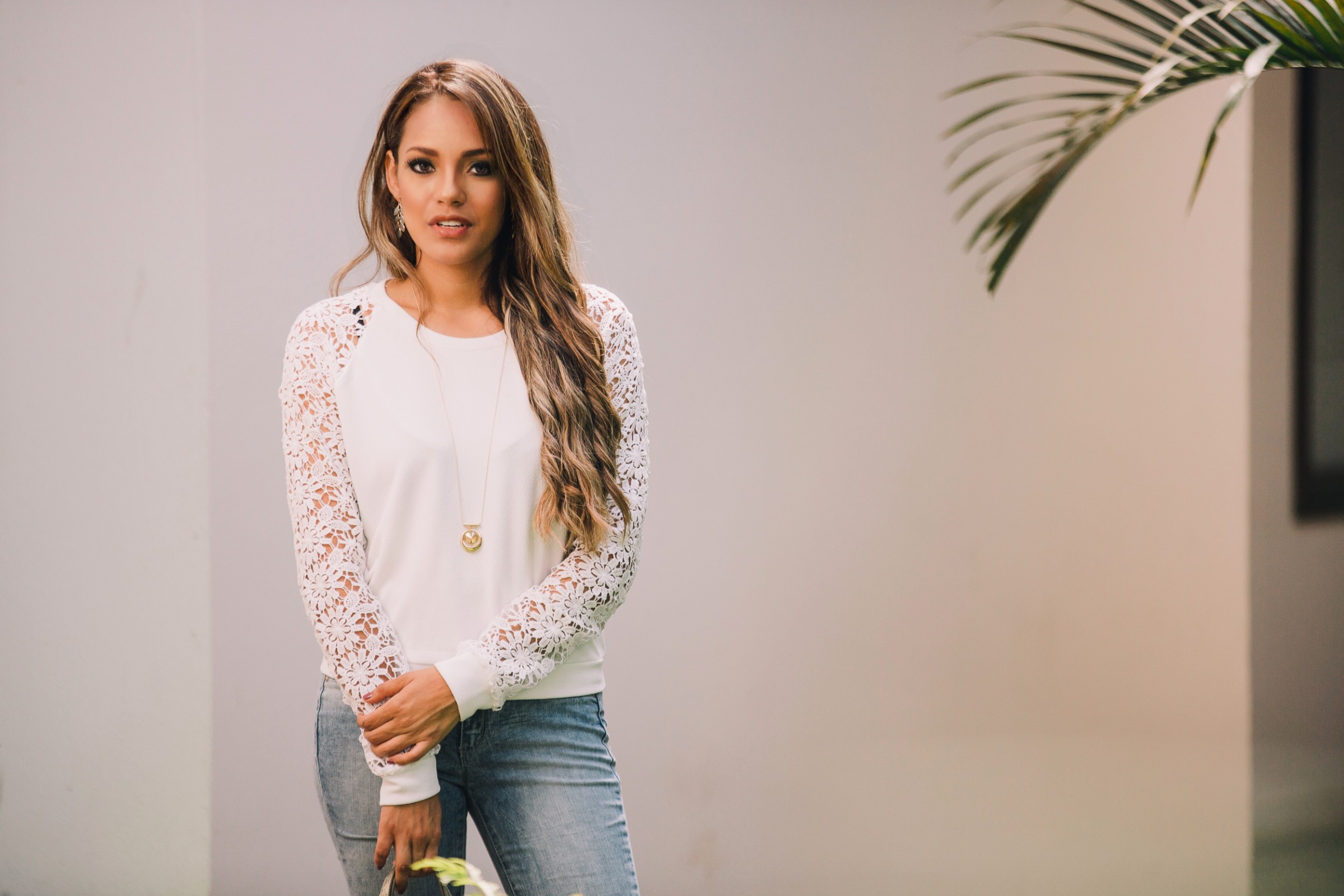 Pretty Basic Lace Top White main image 1