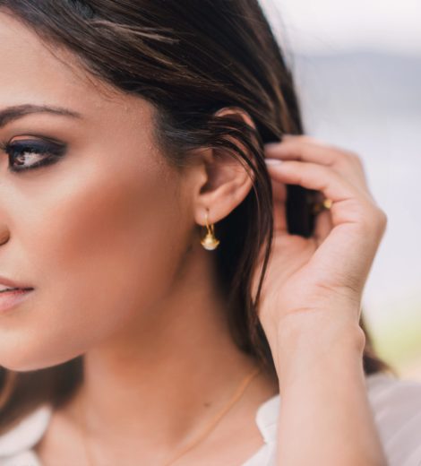 Stylish and Trendy with Julie Vos