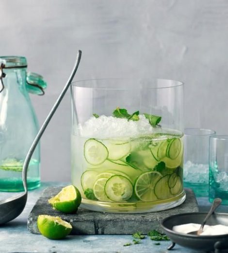 5 Healthy Detox Water Recipes